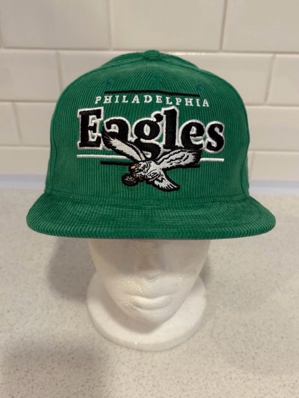 New Embroidered Philadelphia Eagles Corduroy Snapback